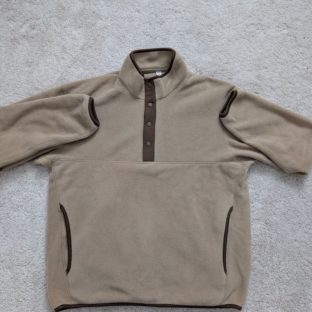 Uniqlo Beige Fleece Pullover with Brown Trim